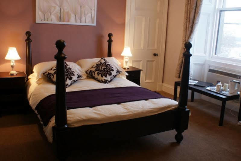 The Old Cross Inn Blairgowrie and Rattray Exteriér fotografie